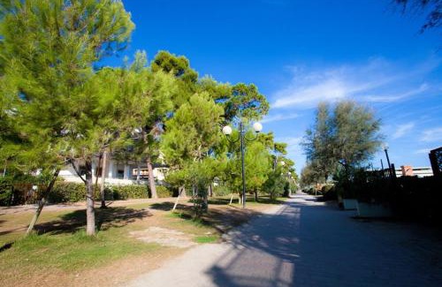 Pineto Apartment | Homiday - Appartamenti Pinetina