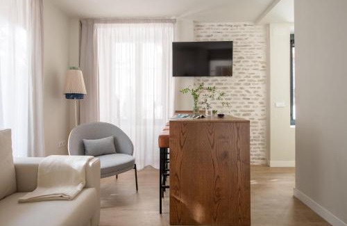 San Vicente Apartment | Hommyhome Duque de Veragua