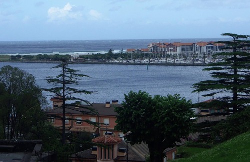 Hondarribia Apartment | Hondarribia overlooking the sea