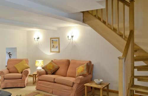 Redbrook House | Honey Cottage