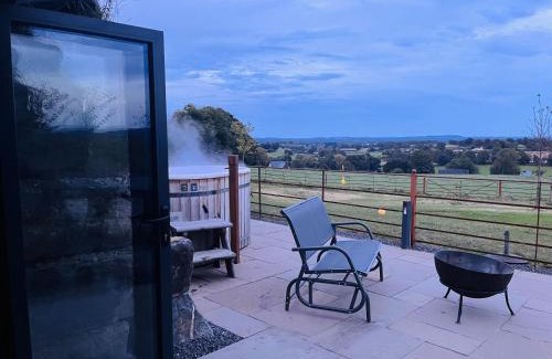Llansantffraid-ym-Mechain House | Honeybee Home