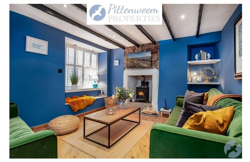 Cellardyke Cottage | Honeybee Cottage- stunning home on Fife coast