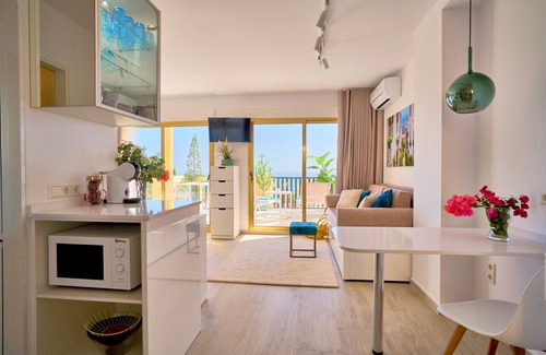 Costa del Sol Occidental Apartment | Honeymoon Suite Corner