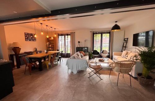 Honfleur House | Honfleur - grande maison familiale avec jardin
