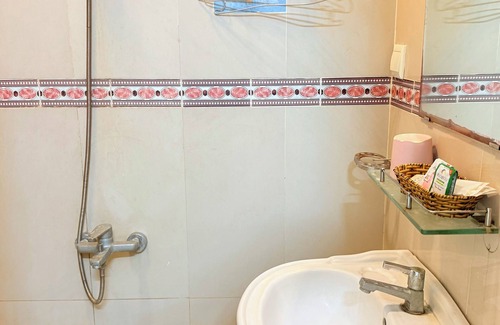 Korean Industrial Zone Hotel | Hong Tam Hotel