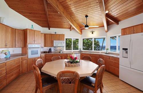 Poipu House | Honu Lani - Oceanfront Home with Pool and Amazing Views!