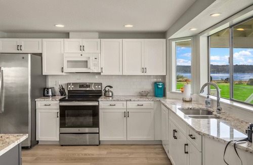 Belfair House | Hood Canal Beach house, Low bank waterfront, enjoy nature from your deck
