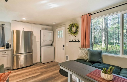 Hoodsport Apartment | Hoodsport Cabin Near Lake Kokanee & Boat Ramp