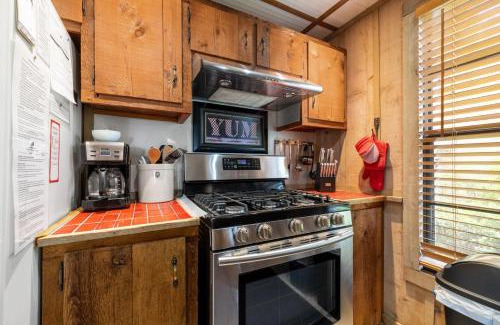 Cedar Key House | Hook, Wine and Sinker Cottage