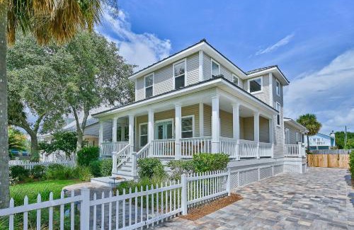 Crystal Beach House | Hook Wine and Sinker