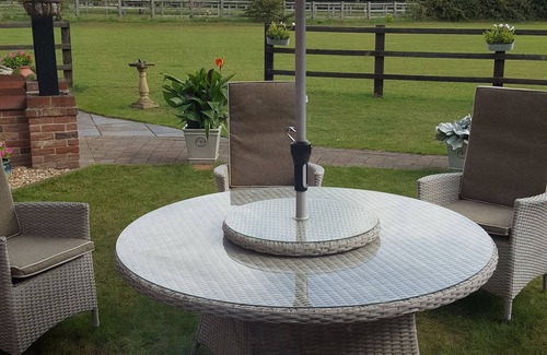 East Drayton House | Hope Haven Retreat, self-catering home from home - Come and be refreshed!