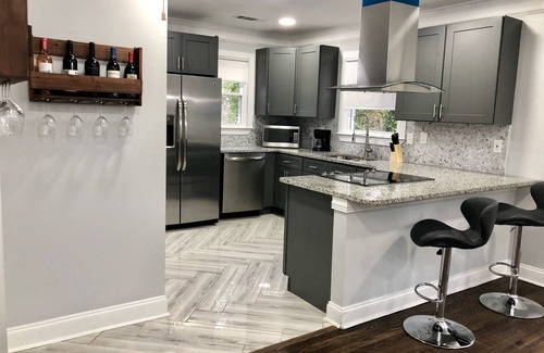 Washington Park House | Hope Star House! Sleeps 12! Designer everything!