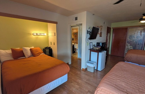 Valle Bed & Breakfast | Hopi Room #2 .