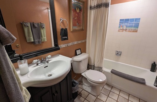 Valle Bed & Breakfast | Hopi Room #2 .