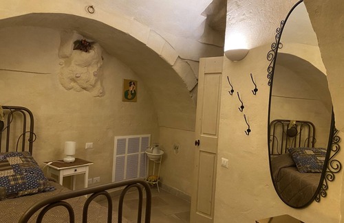 Sasso Barisano Bed & Breakfast | Hoplites