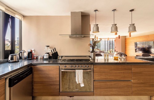 Los Morales Apartment | Horacio by Kukun