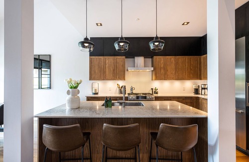 Mont-Tremblant Condo | Horizon 305 | Luxurious & Modern | Ski-in Ski-out | Village View/Tremblant Living