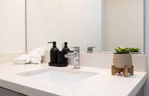 City West Apartment | Horizon Apartments