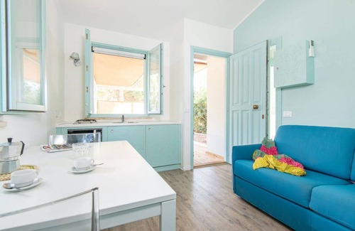 Piombino Apartment | Horizon Charming two-room apartment, WIFI, A.C, in village with 6 pools