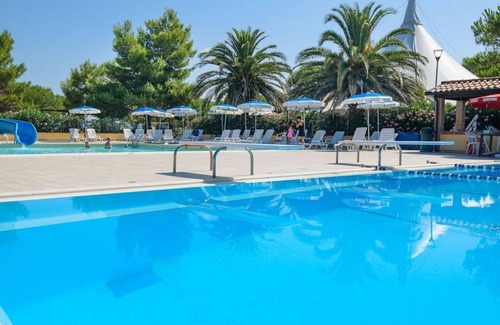 Piombino Apartment | Horizon Charming two-room apartment, WIFI, A.C, in village with 6 pools