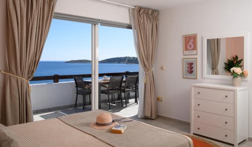 Agios Nikolaos Apartment | Horizon, Coastal Penthouse