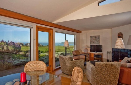 Bodega Bay House | Horizon - On the 15th fairway, nice views, great rooftop deck.