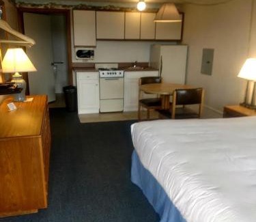 North Truro Apartment | Horizons Beach Resort