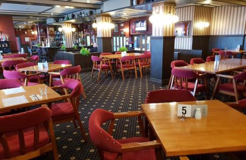 Matamata Hotel | Horse and Jockey Inn