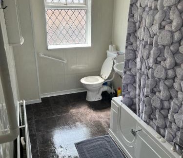 Oldham House | Horsedge