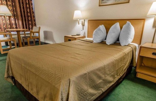 Altoona Hotel | Horseshoe Curve Lodge