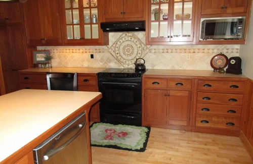 Oro-Medonte House | Horseshoe Valley Fieldview Farm
