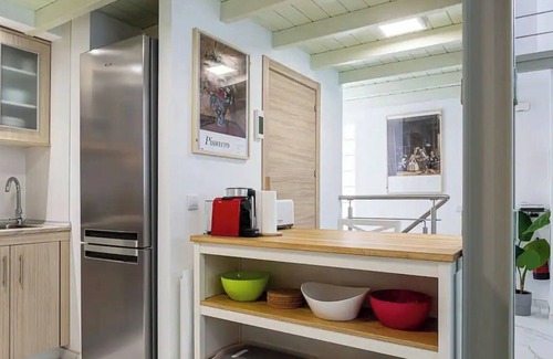 Hortaleza Condo | Hortaleza 2BR Loft Close to Metro