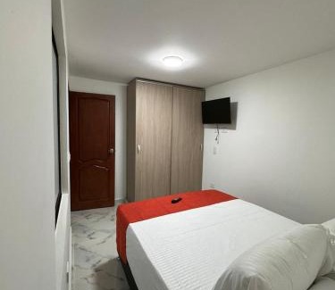 Envigado House | HOSPEDAJE TRIANON