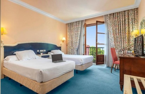 Sondika Hotel | Hospedium Hotel Blu Sondika