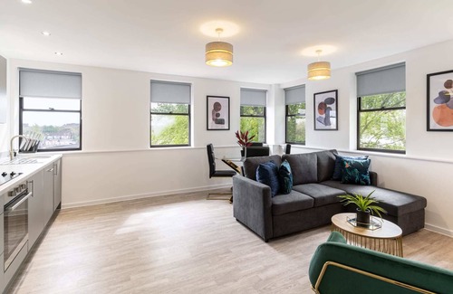 Taunton Apartment | Host & Stay | 52 Waterside Place
