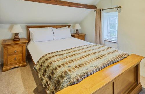 Fylingthorpe House | Host & Stay - Colcott Cottage