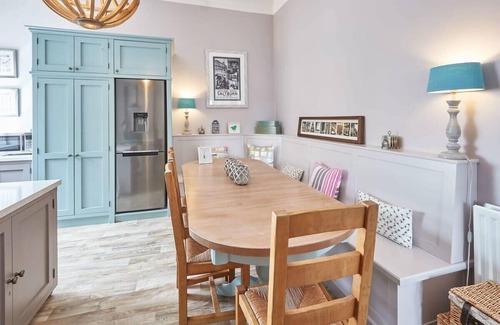 Saltburn-by-the-Sea Apartment | Host & Stay | The Zetland Apartment