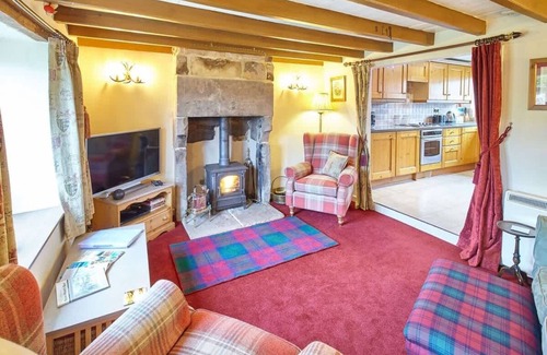 Saltburn-by-the-Sea House | Host & Stay | Honeysuckle Cottage