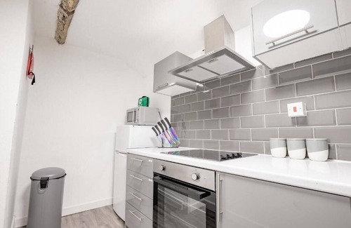 Worcester Condo | Host & Stay | New Street Dwelling