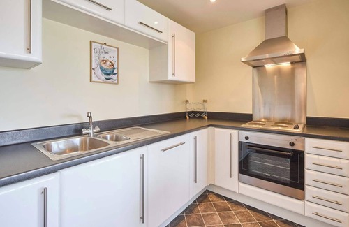 Worcester Apartment | Host & Stay | Newport House Apartment