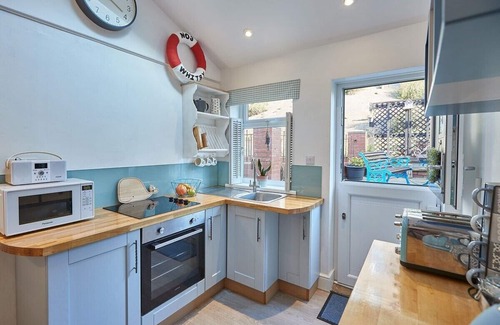 Whitby House | Host & Stay | No 3 Sandside