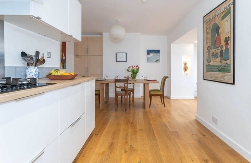 Patcham House | Host & Stay | Overhill House