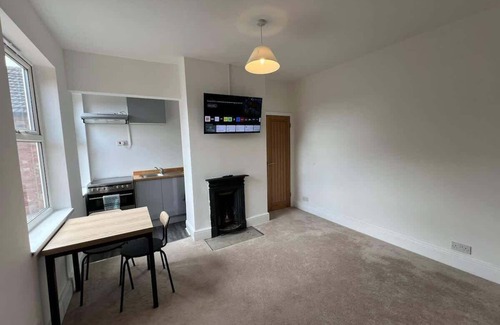Kettering Apartment | Host & Stay | Regent Street