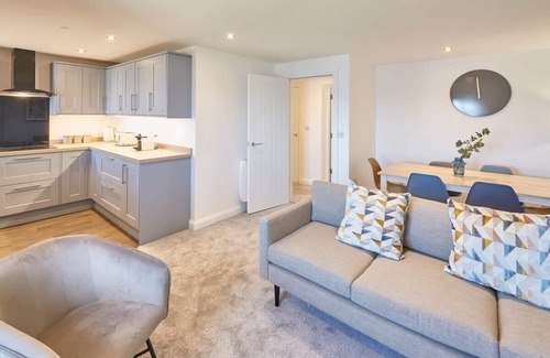 West Cliff Apartment | Host & Stay | Sea Watcher