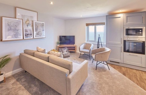 West Cliff Apartment | Host & Stay | Sea Watcher
