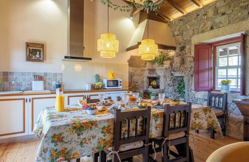Sopo House | Host Wise - Rustic House with Pool and Garden