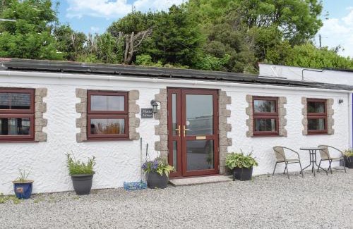 Stenalees House | Hosta House - Uk49872