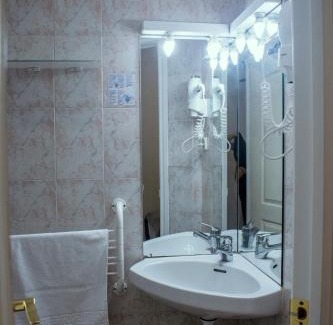 Gaztambide House | Hostal Ártico
