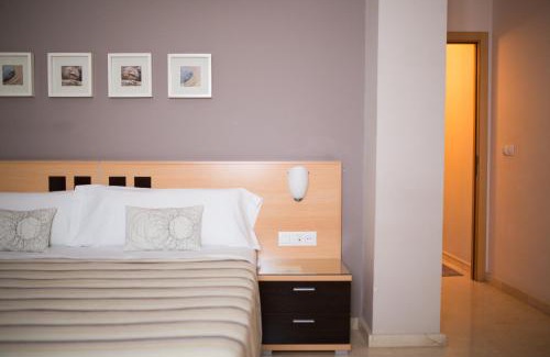 Sanlucar la Mayor House | Hostal Albero by eme hoteles