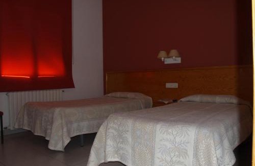 Santa Cristina de Aro House | Hostal Barnes